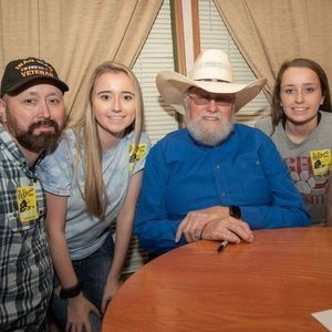 Meet your Posher, Frank